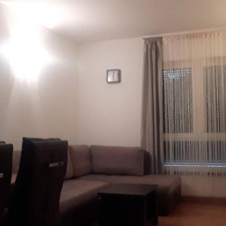 Apartman Franko - Uz Parking Pula Eksteriør billede