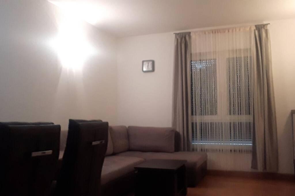 Apartman Franko - Uz Parking Pula Eksteriør billede
